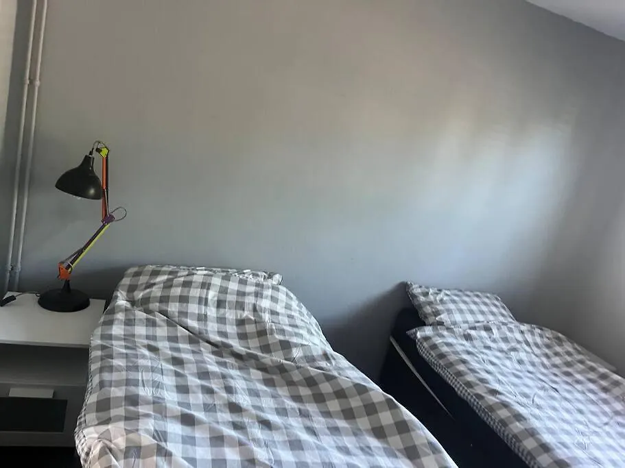 Chilled Space That Sleeps Upto 4 Apartment Barking  United Kingdom